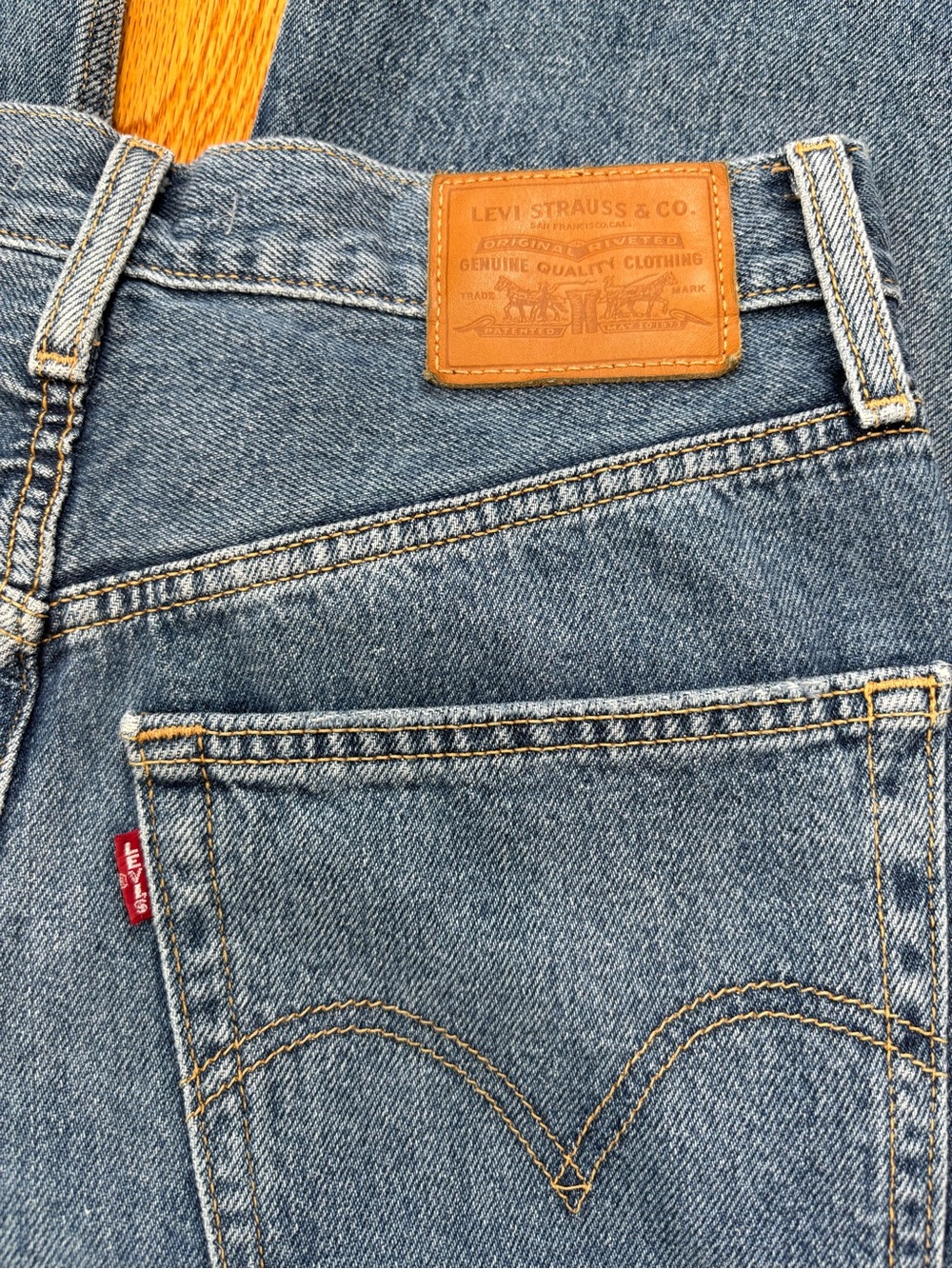 Levi’s Premium Big E High Loose Distressed Chewed Up Blowout Knees Wide Leg Jean - Picture 7 of 16